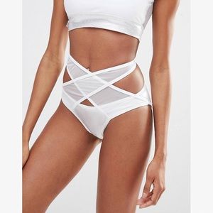 NWT: Quontum - Mesh Wrap White Bikini Bottom